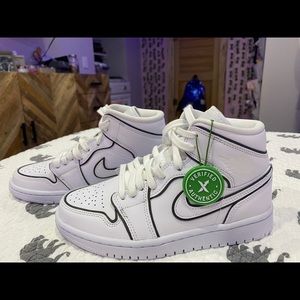 Authentic Women’s iridescent Jordan 1